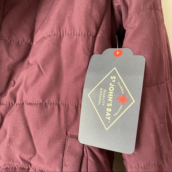 St John’s Bay Puffer Coat - Picture 4 of 4